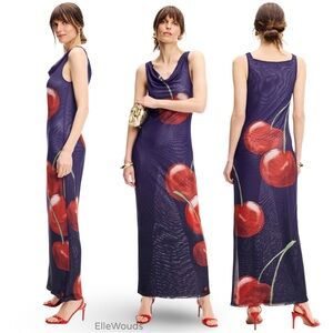 Muma World Night Cherry Midi Dress Size Large